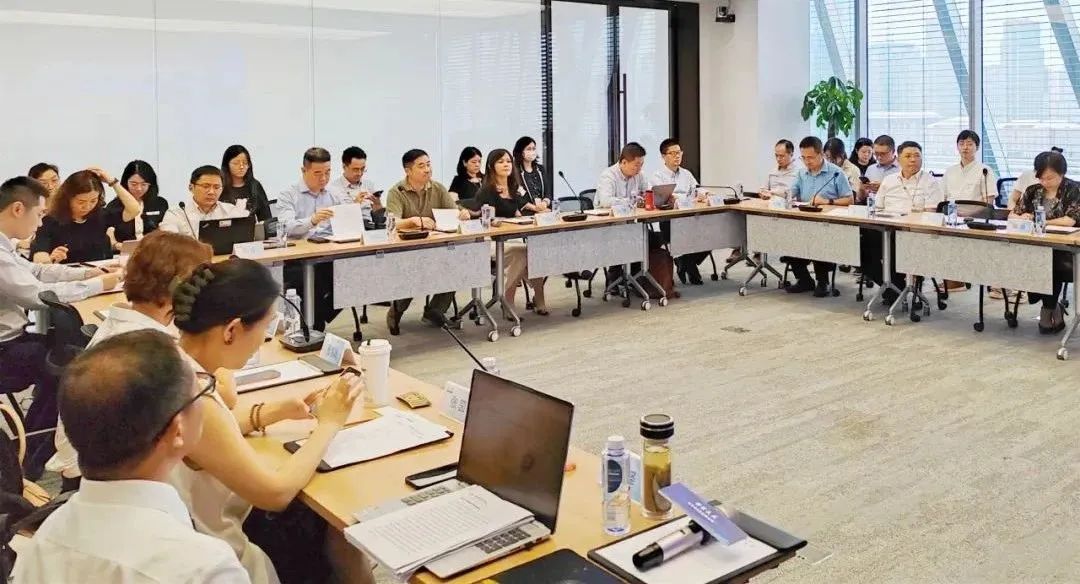 “律智未来·长宁AI法律思享会”全新亮相~2.jpg
