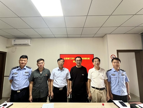 吕巷镇开展“三所一庭”签约仪式3.jpg 吕巷镇开展“三所一庭”签约仪式3.jpg