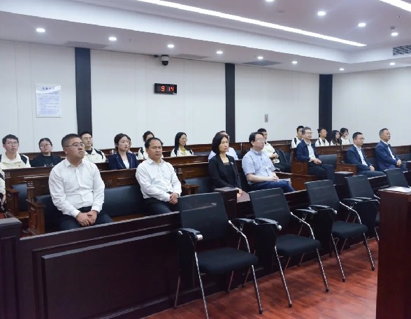 金山区举行行政诉讼应诉、旁听、讲评“三合一”活动6.jpg