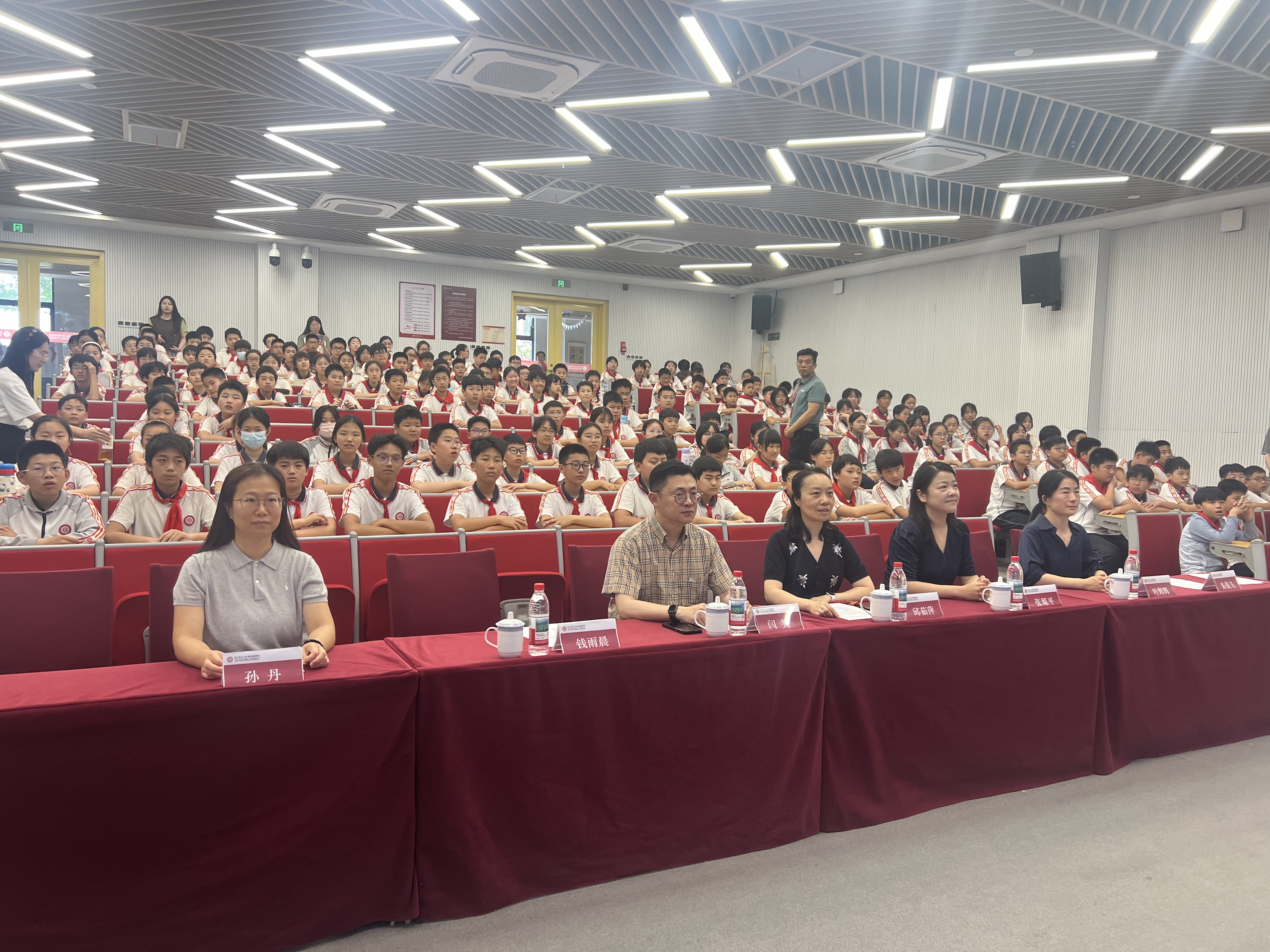 图2.jpg