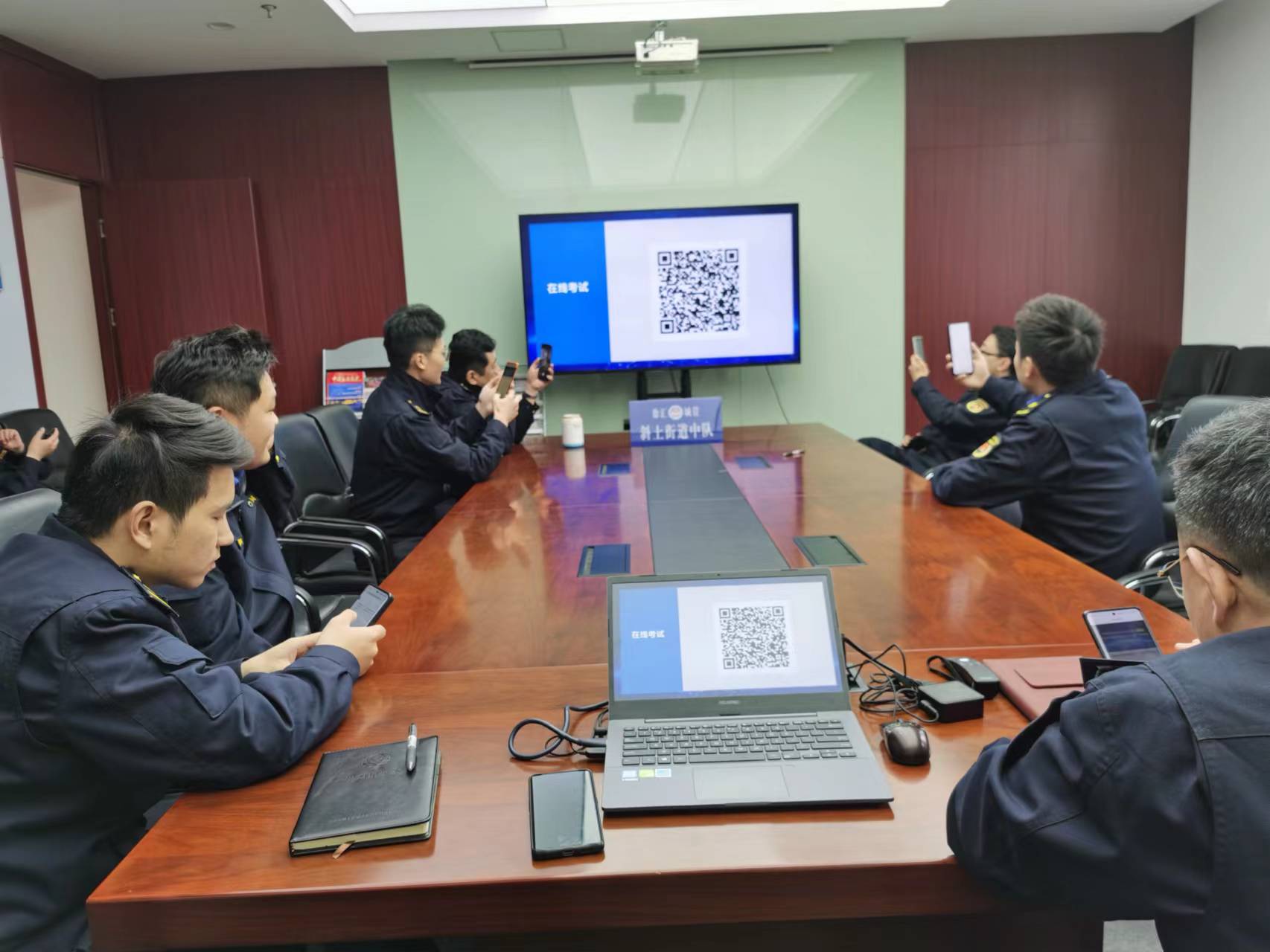 考试分会场2.jpg