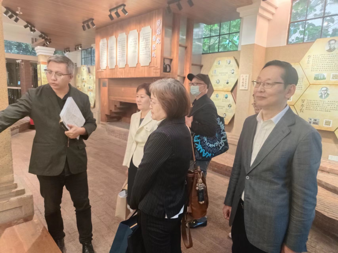 敞开复议之门，破解审理困局——长宁区召开行政复议委员会2023年度第四次案审会议2.png